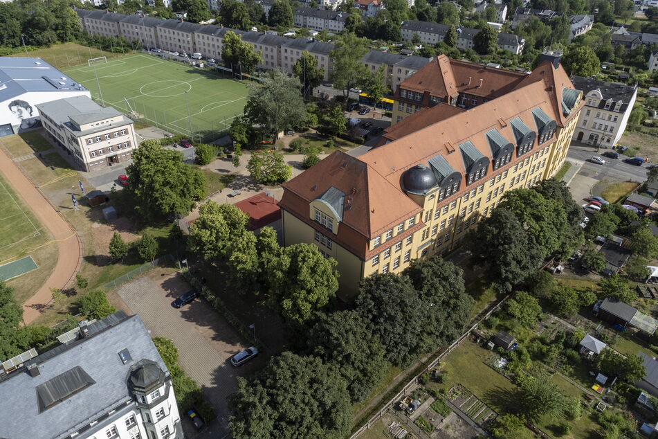 Das Johannes-Kepler-Gymnasium soll bereits ab dem Schuljahr 2024/2025 vierzügig werden. Doch der Platz fehlt.