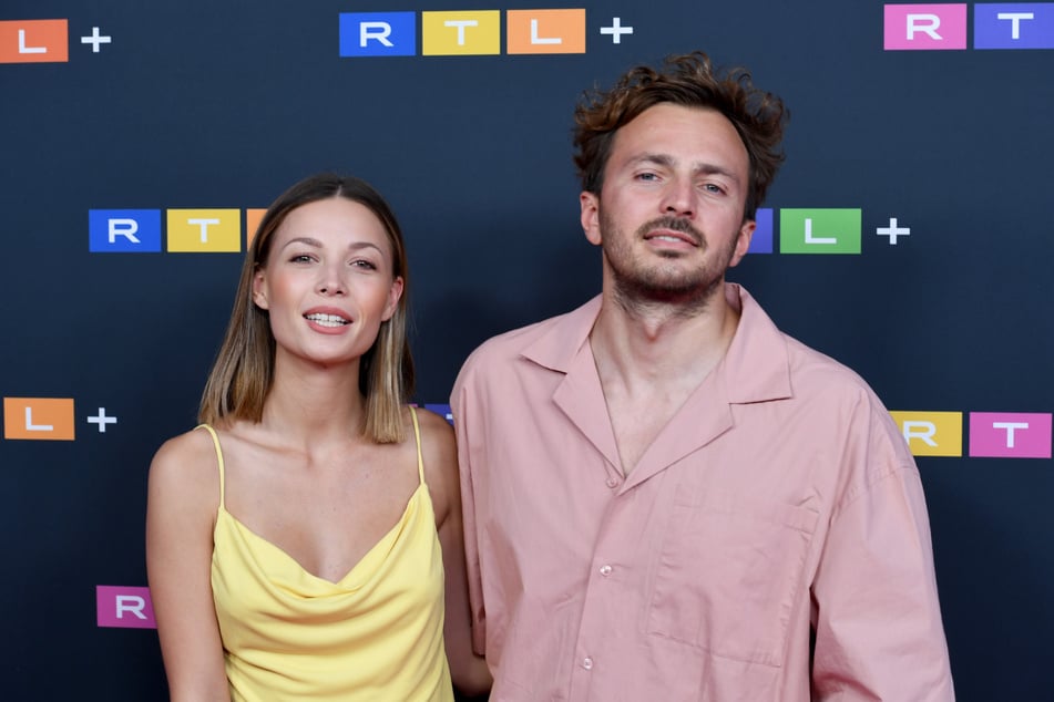 Herečka Lena Meckel (32) vede společně se svým partnerem a režisérem Davidem Helmutem (38) podcast „Short Night“. (Archivní fotografie)