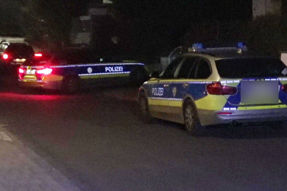 Drei Personen wurden nach der Auseinandersetzung in Niederkassel festgenommen.