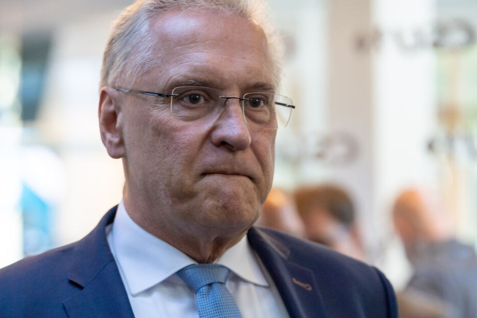 Bayerns Innenminister Joachim Herrmann hat die Bedeutung der Videoüberwachung bei den Festnahmen betont.