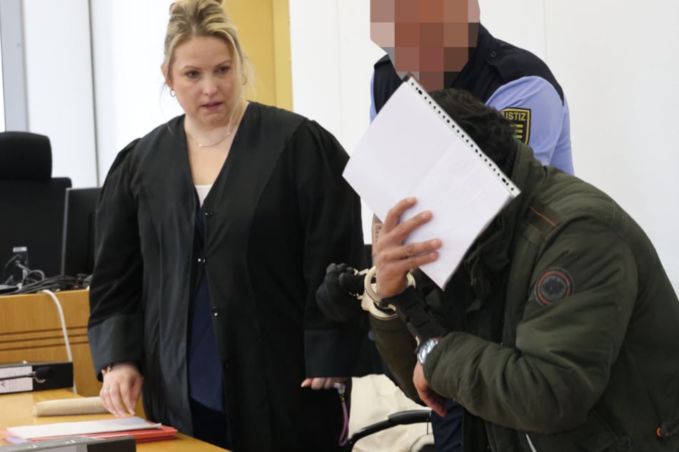 Frau in Chemnitz brutal getötet: Wird er heute als Fleischerbeil-Killer verurteilt?
