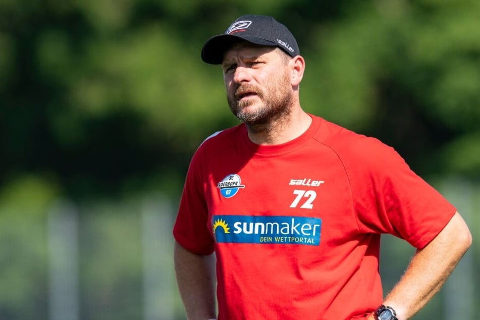 SCP-Trainer Steffen Baumgart freut sich auf die kommende Saison.