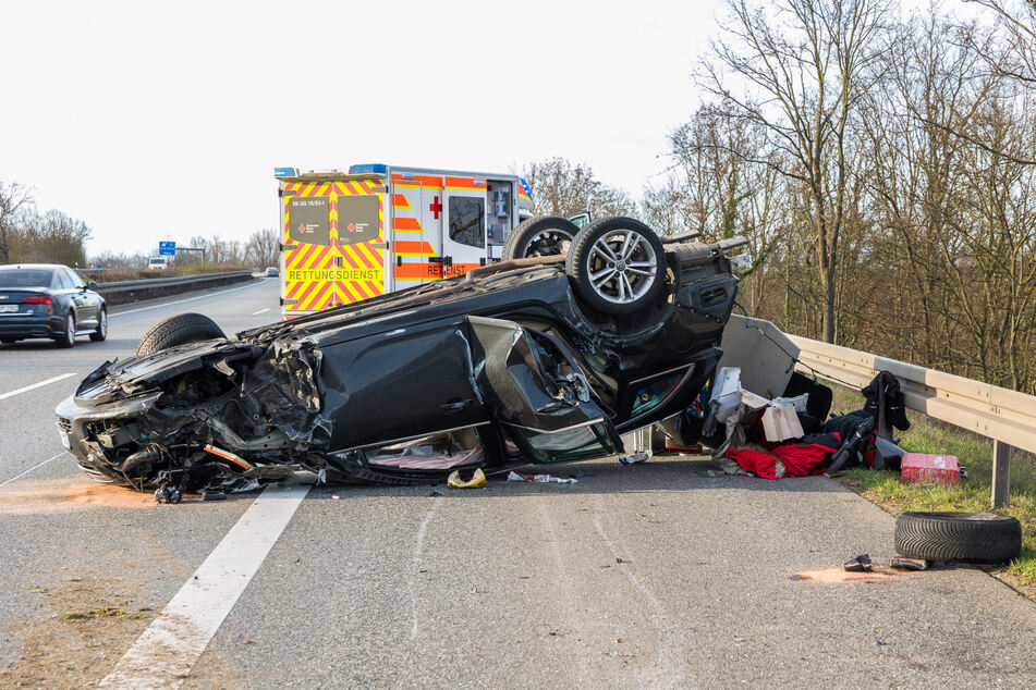 Auf der A67 bei Büttelborn kam es am Samstagnachmittag zu einem schweren Verkehrsunfall, bei dem es mehrere Verletzte gab.