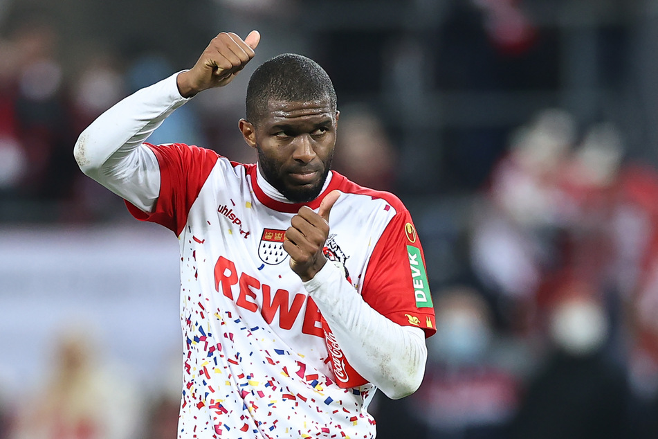 Daumen hoch: Anthony Modeste (33) trainierte am Donnerstag wieder mit der Mannschaft.