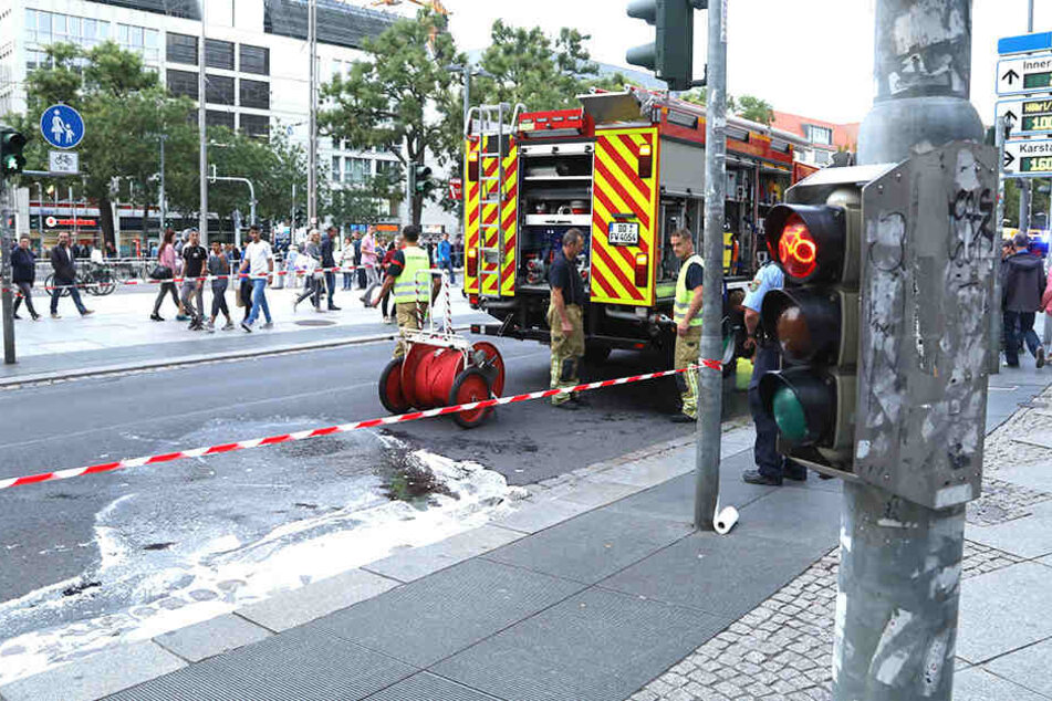 Kurzzeitig kam es zur Sperrung der Unfallstelle.