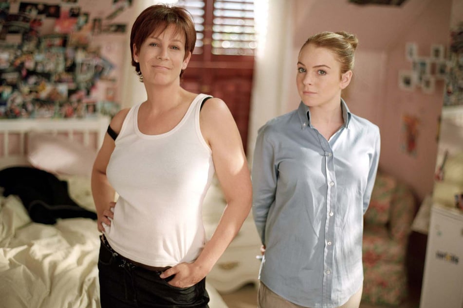 Anna (Lindsay Lohan, 36) und Tess Coleman (Jamie Lee Curtis, 64) tauschen in "Freaky Friday" die Körper.