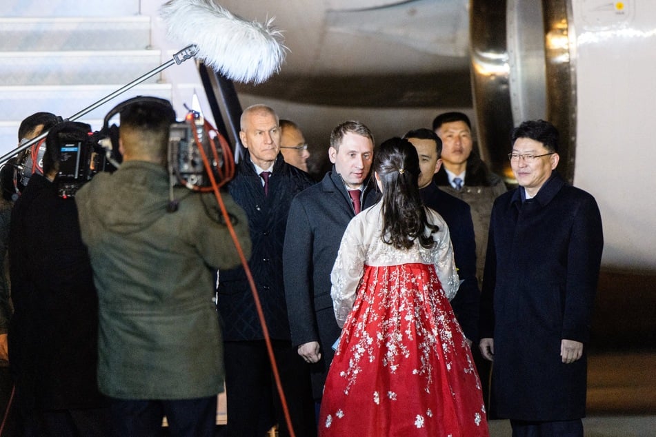 Russian delegation leaves North Korea