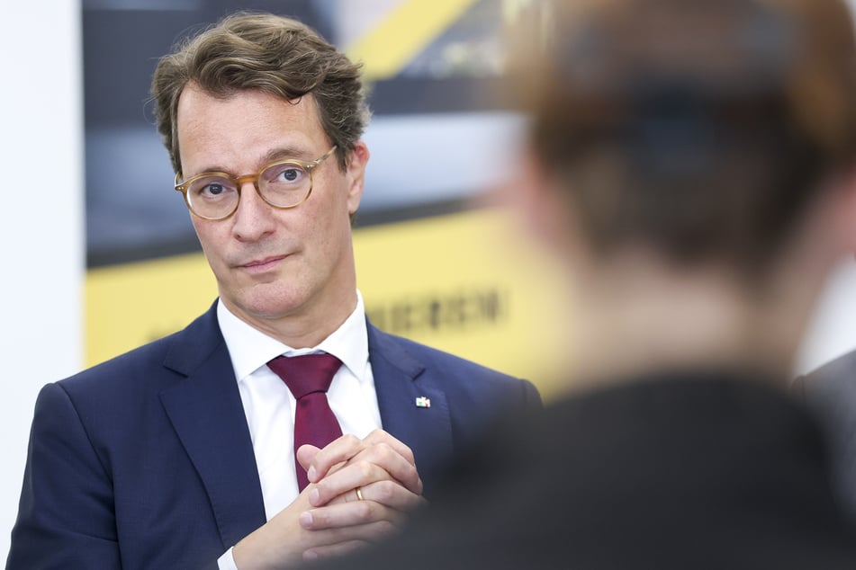 Ministerpräsident stellt konkrete Forderung: Arbeitsgruppe soll AfD-Verbot prüfen