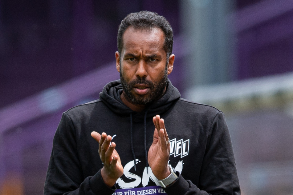 Daniel Thioune (45) wird bald den HSV trainieren. (Archivbild)