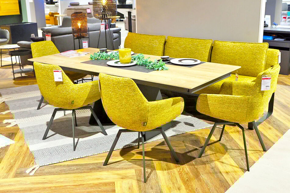 Sichert Euch diese schöne Sitzgarnitur und weitere Möbelstücke zu Bestpreisen beim porta Moonlight Shopping am Freitag (6.3.).