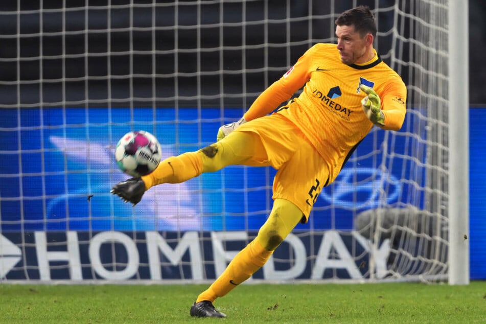 Hertha-Keeper Rune Jarstein (36) musste coronabedingt vier Monate pausieren und darf nun das Training langsam wieder aufnehmen.