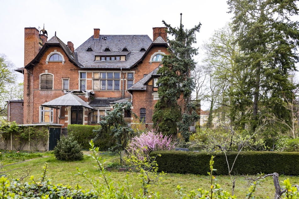 Die seit 1980 denkmalgeschützte Villa Kolbe wurde später auch "Kohlmann-Villa" oder "Schramm-Klinik" genannt.