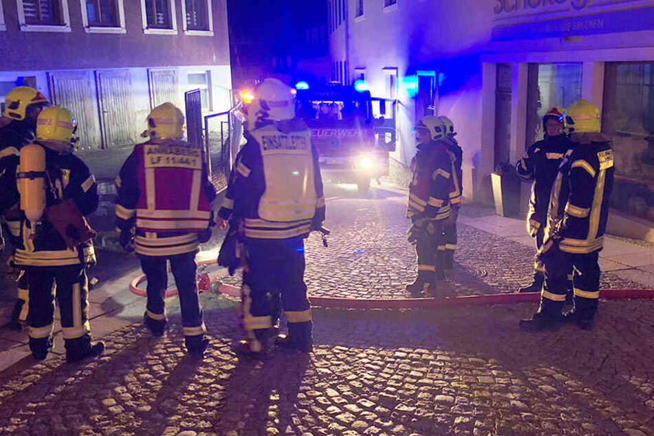 Die Feuerwehren aus Annaberg, Buchholz und Frohnau waren im Einsatz.