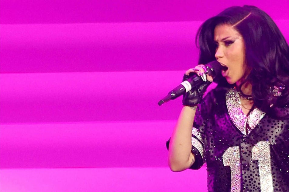 Cardi B talks beef with female rappers: "Something about me that these b***hes can't stand"