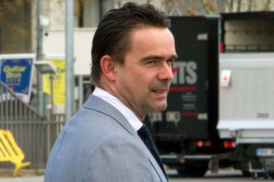 Marc Overmars, Sportdirektor von Ajax Amsterdam freut sich, dass sein Trainer bei anderen Teams gefragt ist. (Archivbild)