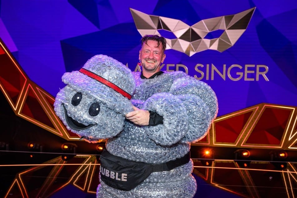 Schlagersänger Ben Zucker (43) trat als "Bubble" bei "The Masked Singer" an.