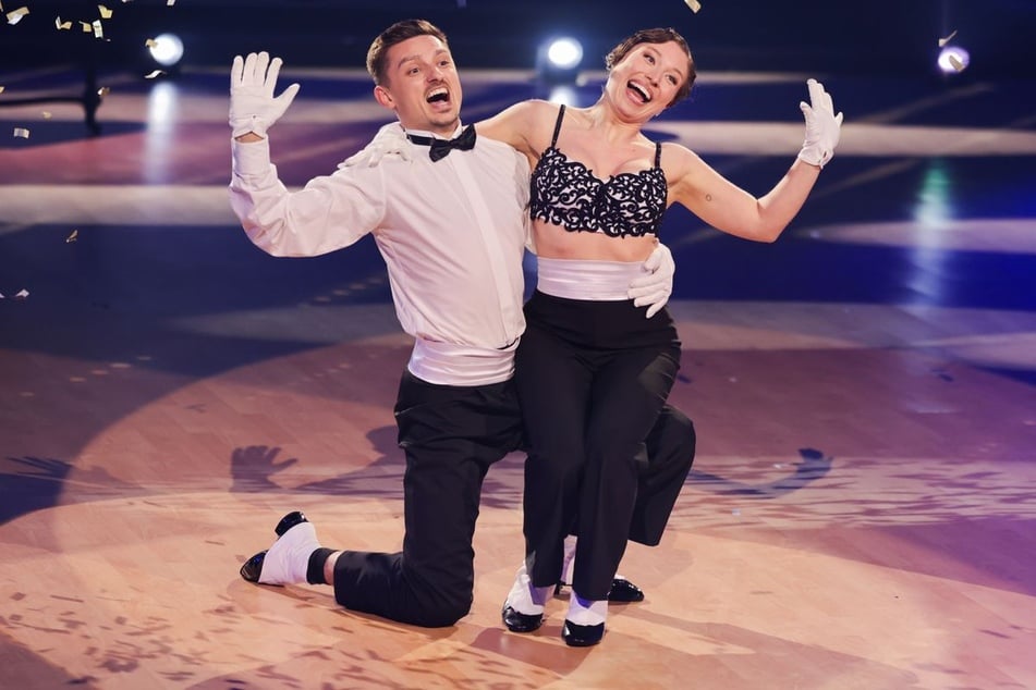 Nur magere 23 Punkte erhielt das Tanzpaar für seinen Charleston zu "Dick &amp; Doof" - die niedrigste Wertung des Abends.