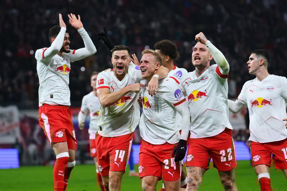 Xaver Schlager (M.) erzielte die zwischenzeitliche Führung für RB Leipzig.