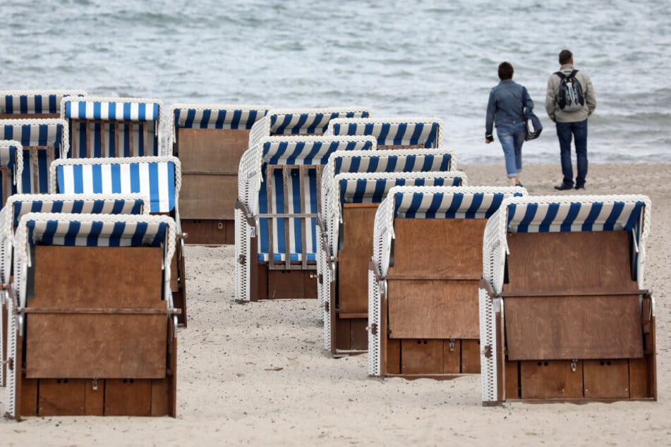 Das Badewetter an der Ostsee ist erstmal vorbei, doch für einen Strandspaziergang können nun auch Tagestouristen kommen.