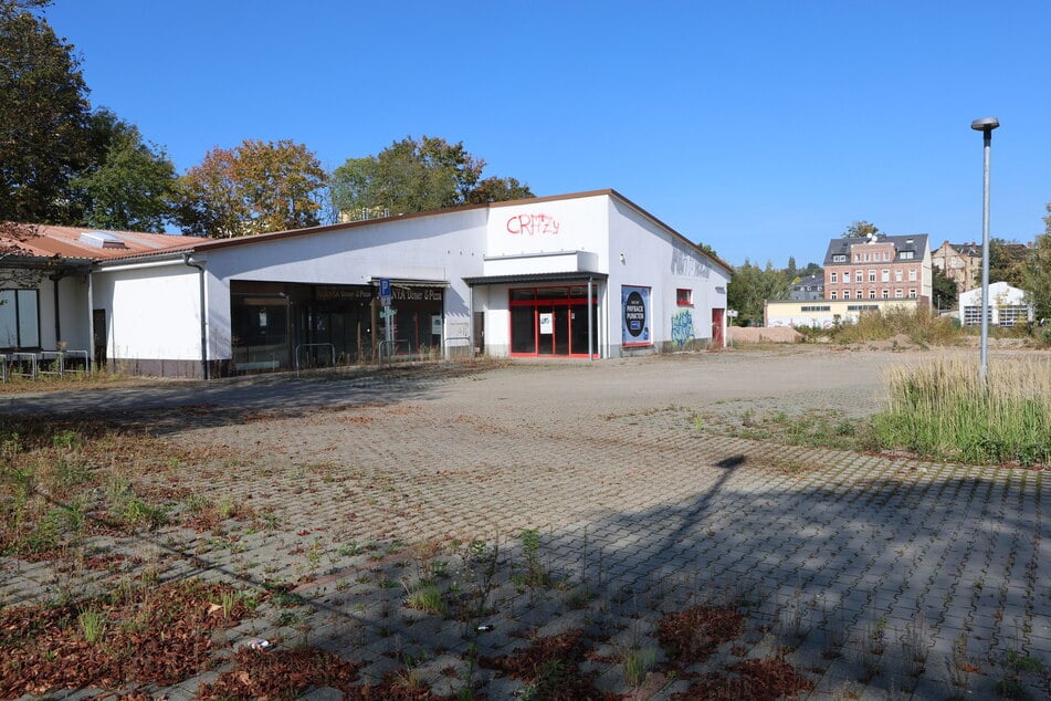 Auf diesem Gelände möchte Lidl eine größere Filiale bauen. Die Stadt hält dagegen.