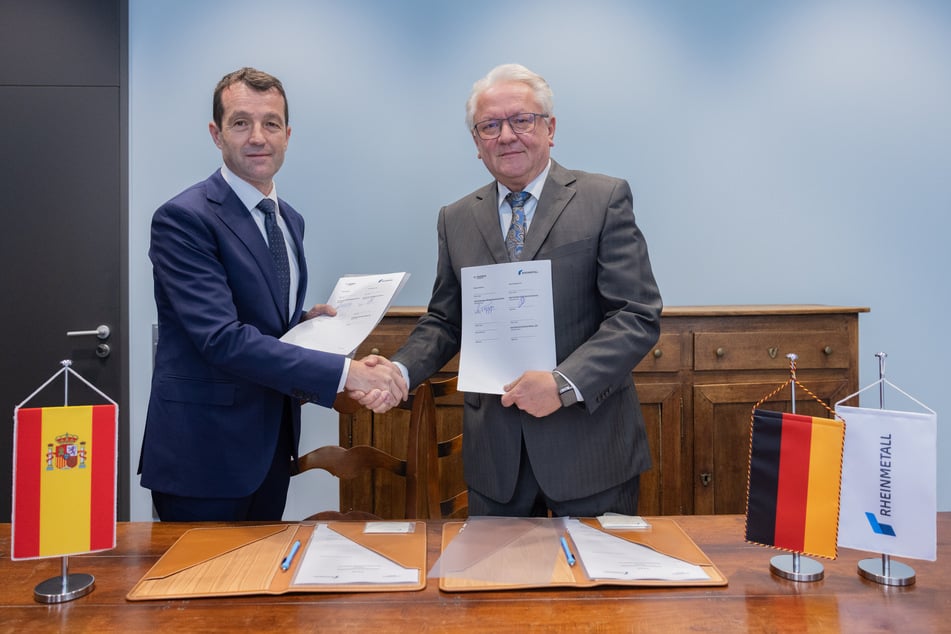 Der deutsche Rüstungskonzern Rheinmetall hat einen Schulterschluss mit dem spanischen Technologiekonzern Indra gesucht.