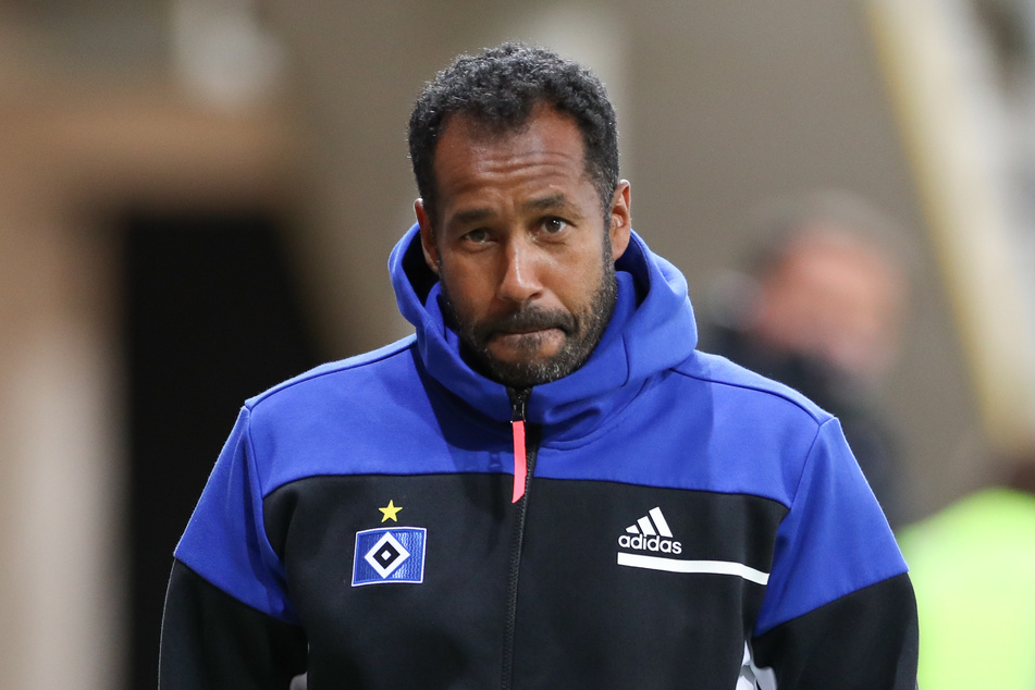 HSV-Trainer Daniel Thioune (46) ist jetzt seit 100 Tagen im Amt. (Archivfoto)