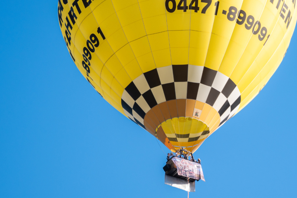 Künstler geben "Ballonkonzert" mit wichtiger Botschaft