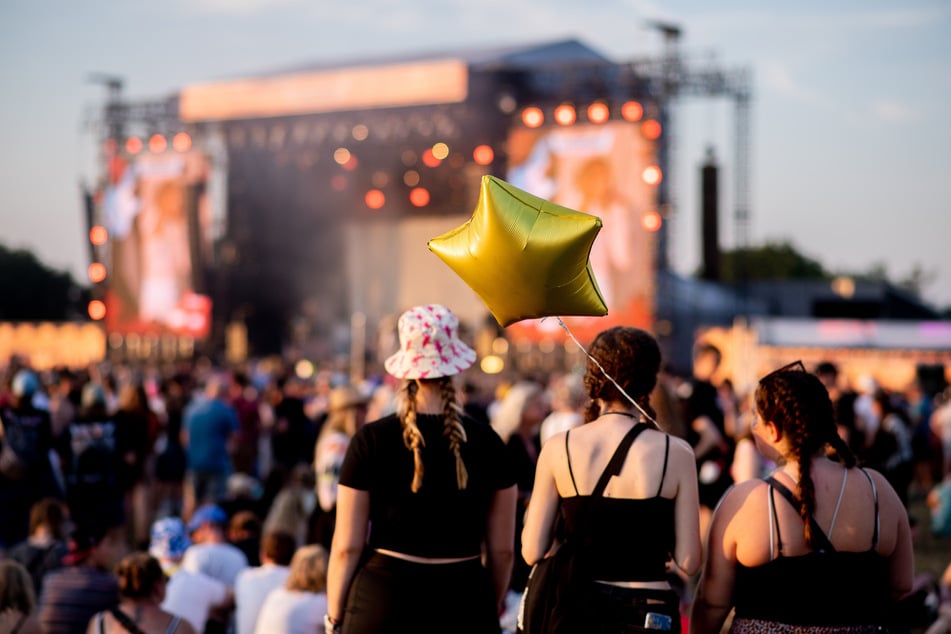 Auf dem gesamten Festivalgelände wird in diesem Jahr erstmals bargeldlos bezahlt. (Archivfoto)