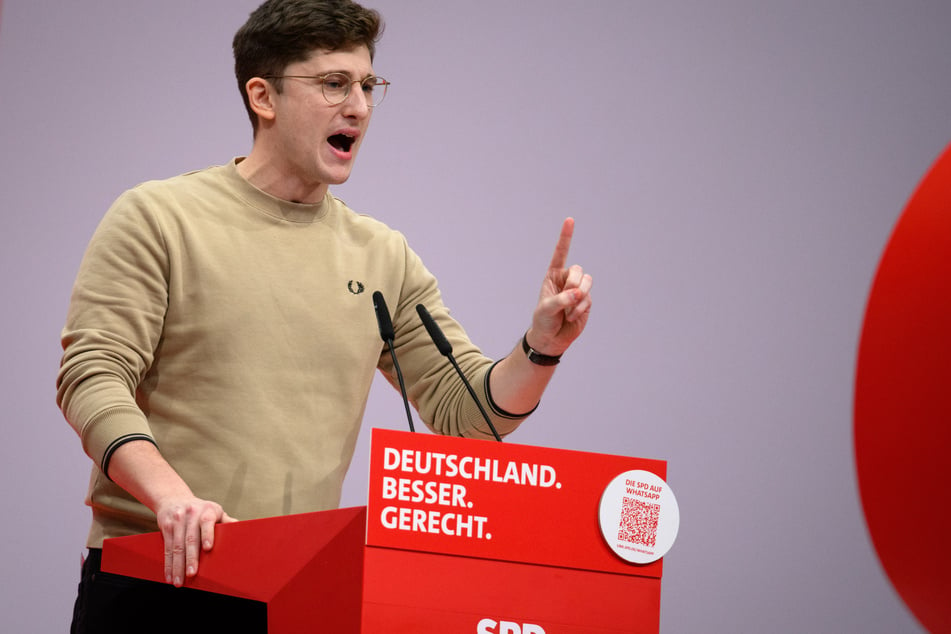 Juso-Chef Philipp Türmer (28) hat die SPD-Abgeordneten dazu aufgerufen, gegen das geplante Sicherheitspaket der Ampel zu stimmen. (Archivbild)