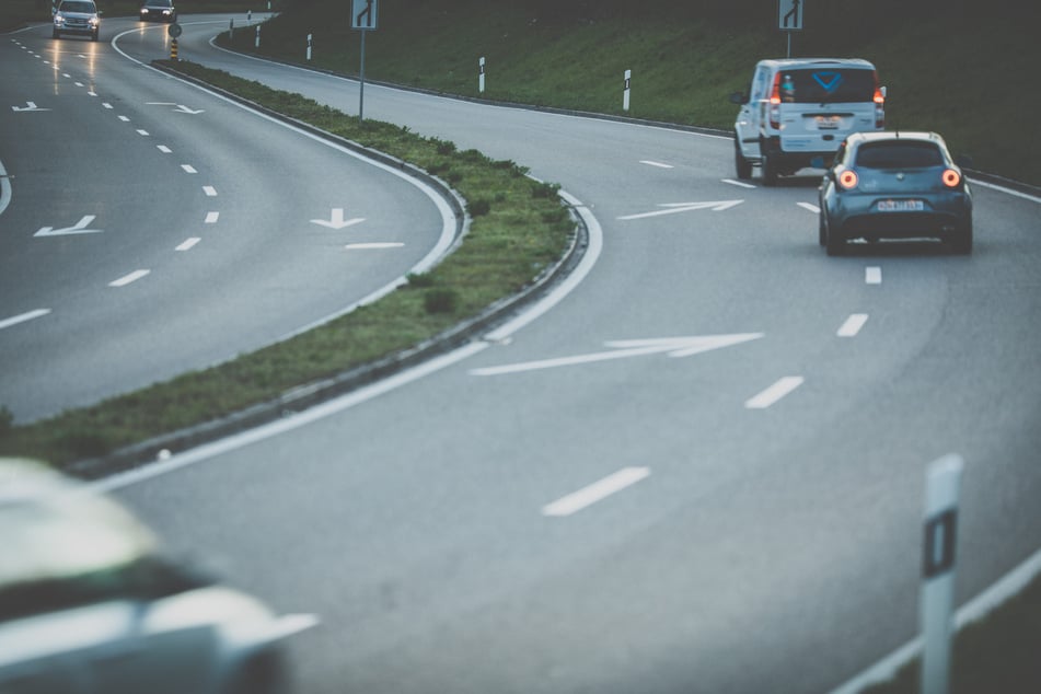 Eltern fahren 100 Kilometer mit totem Sohn auf der Rückbank: "Wir dachten, er schläft"