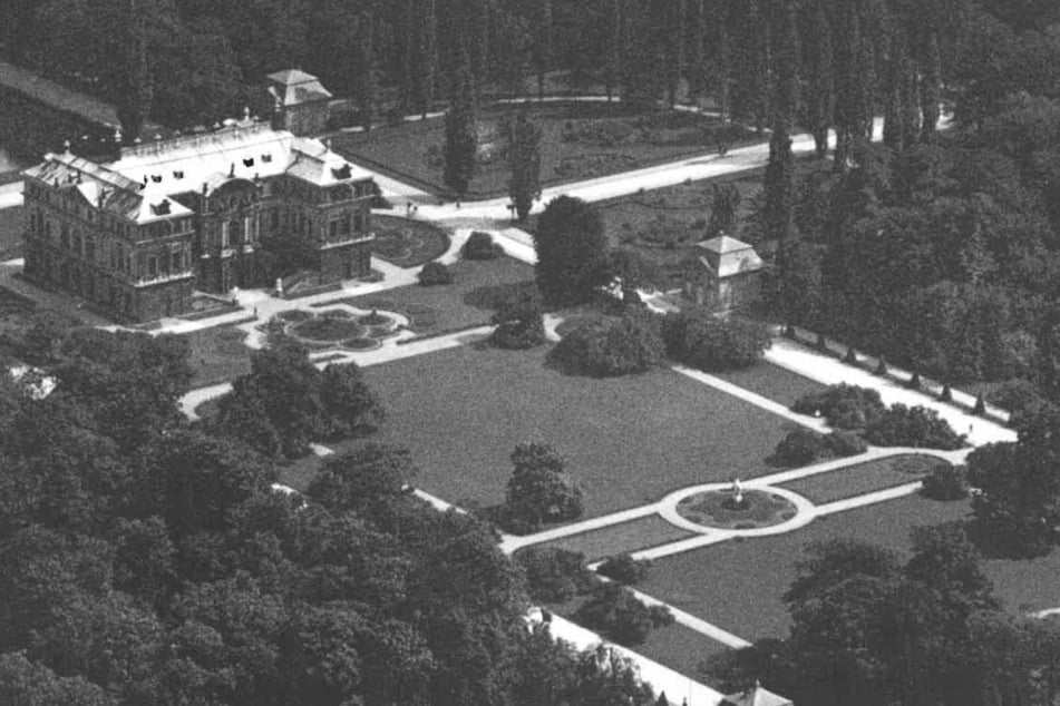 So sah die historische Gartenmeisterei vorm Zweiten Weltkrieg aus.