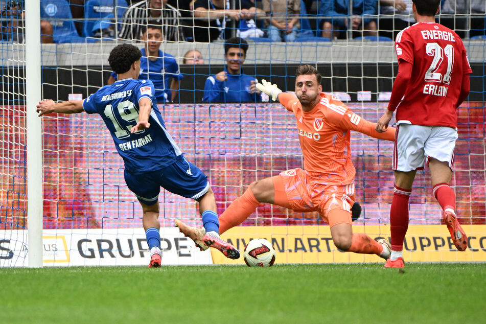 Manuel Lotka (25, M.) hält Energie im Spiel, auch ein Rückstand wäre mehrfach möglich gewesen.