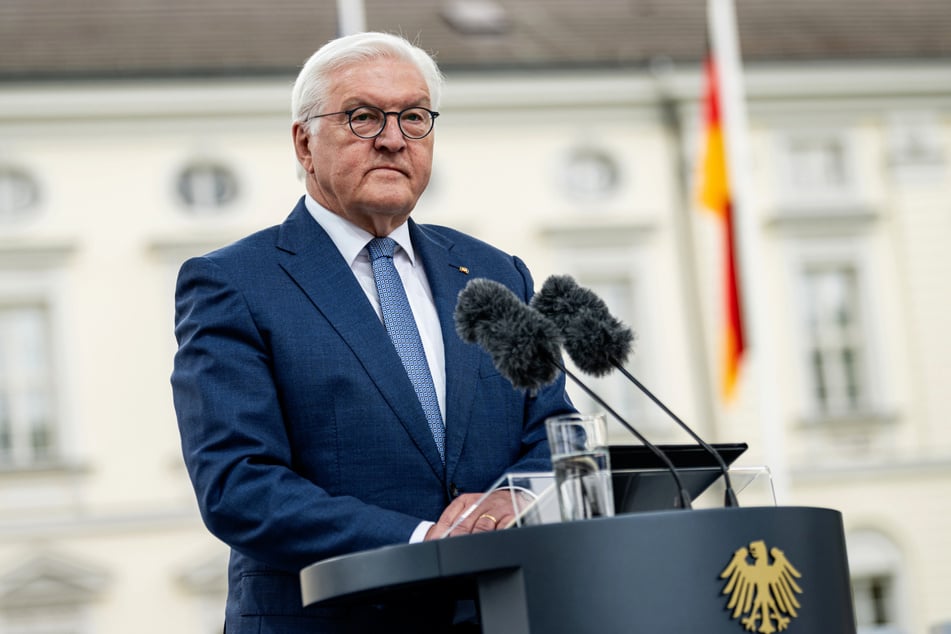 Bundespräsident Frank-Walter Steinmeier (66, SPD) hält auf dem "Birlikte"-Fest in Köln eine Rede in Gedenken an die Opfer des NSU-Anschlags.