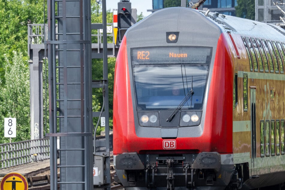 Kommt das 9-Euro-Ticket zurück? Grüne fordern Entlastung für den Geldbeutel!