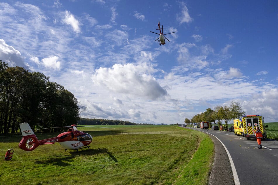 Mit Rettungshelikoptern wurden die Verletzten ins Krankenhaus eingeflogen.