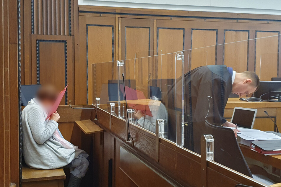 Am Landgericht Mönchengladbach ist das Urteil gegen die 71-Jährige verkündet worden.