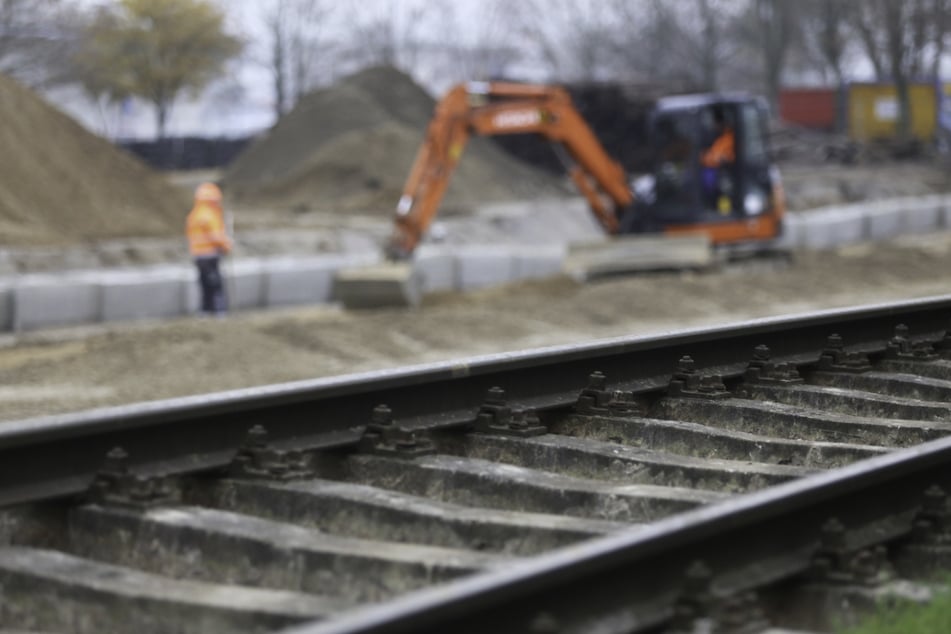Die Deutsche Bahn will die stillgeleckten Strecken Ludwigsburg-Markgöningen und Breisach-Colmar wieder nutzen. (Symbolbild)