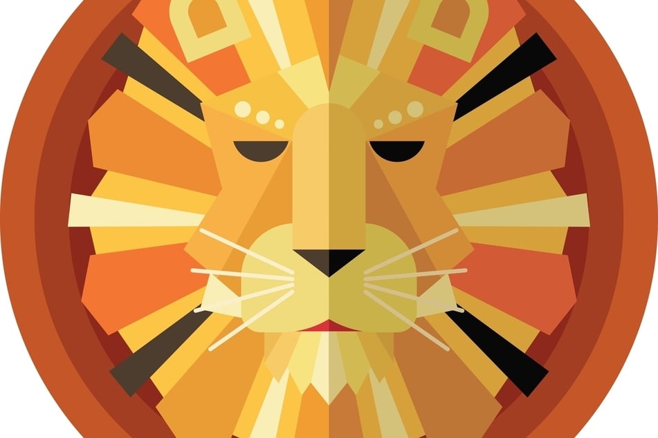 Free Leo monthly horoscope for July 2024