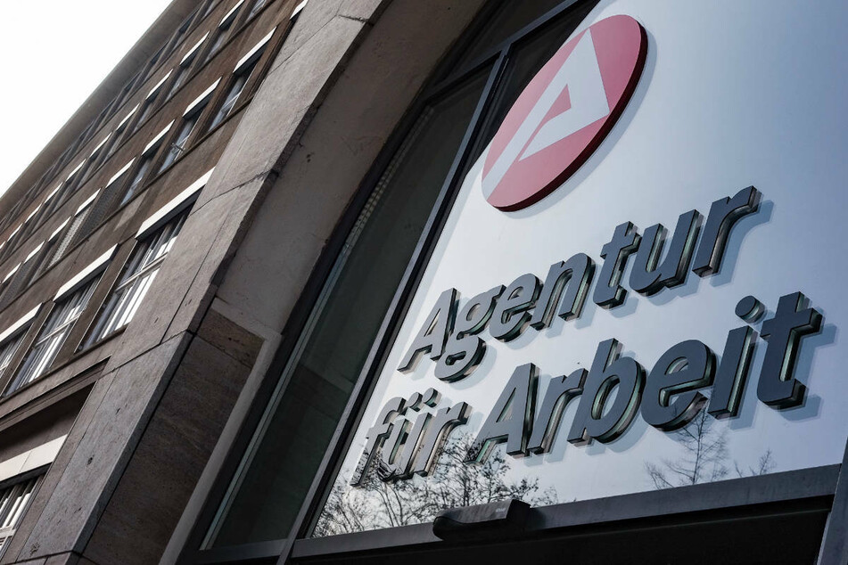Berlin: Corona-Tief überwunden: Unternehmen suchen wieder neue Arbeitskräfte