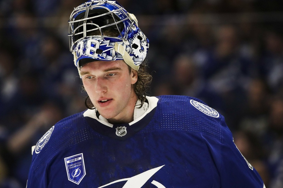 Andrei Vasilevskiy stopped 29 of 32 shots in Tampa's loss to Pittsburgh.