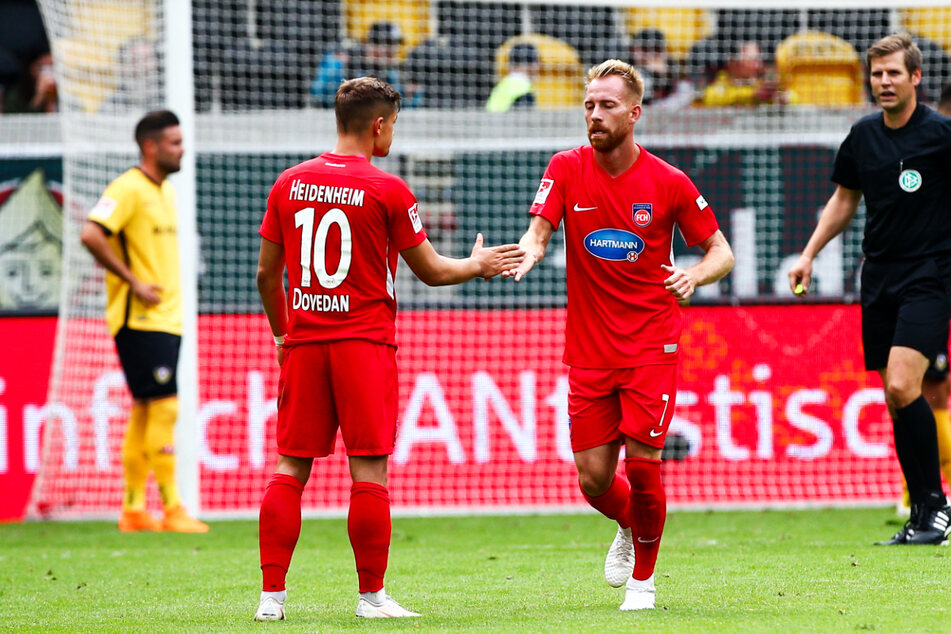 Marc Schnatterer (35, 2.v.r.) erzielte in 455 Einsätzen für den 1. FC Heidenheim 122 Tore und gab zudem noch 128 Vorlagen.