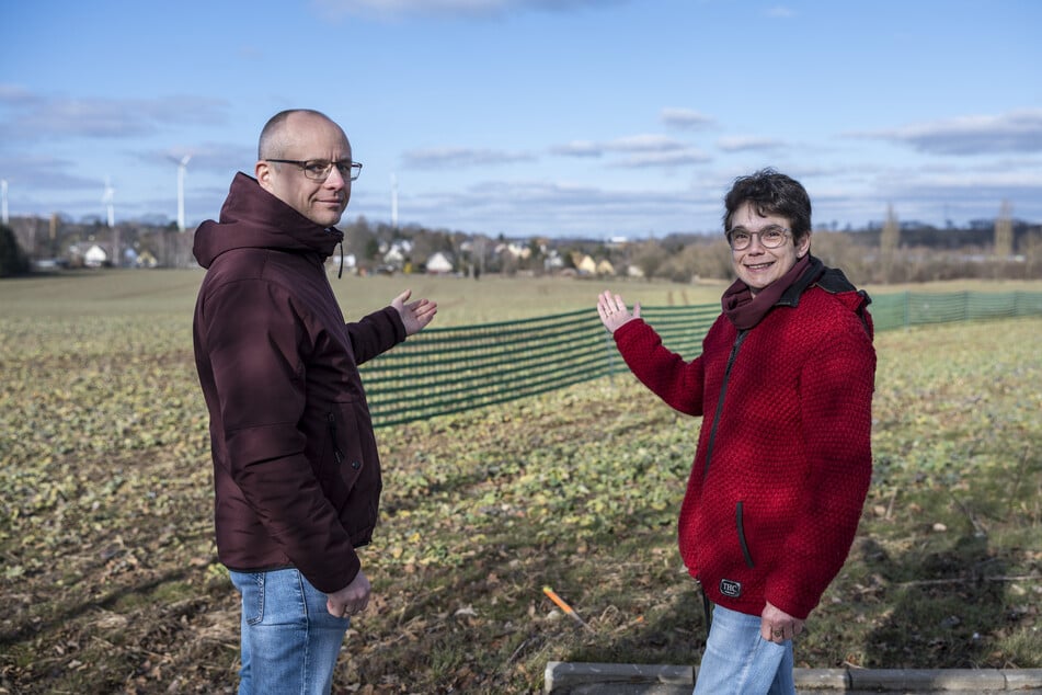Ivo Partschefeld (47) und Christina Schuler (59), Mitglieder des UBR, sehen im geplanten "Innovationscampus" eine Chance für Rabenstein.