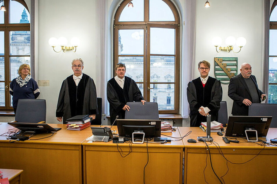 Die 5. Strafkammer am Leipziger Landgericht führt den Prozess gegen den Richter-Kollegen. Der wird im Verfahren auch von einem forensischen Psychiater begutachtet.