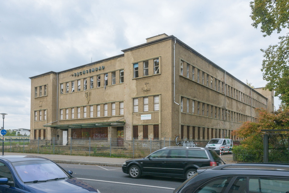 Obwohl der Stadtrat bereits entschieden hat, wird weiter um das Sachsenbad gestritten.