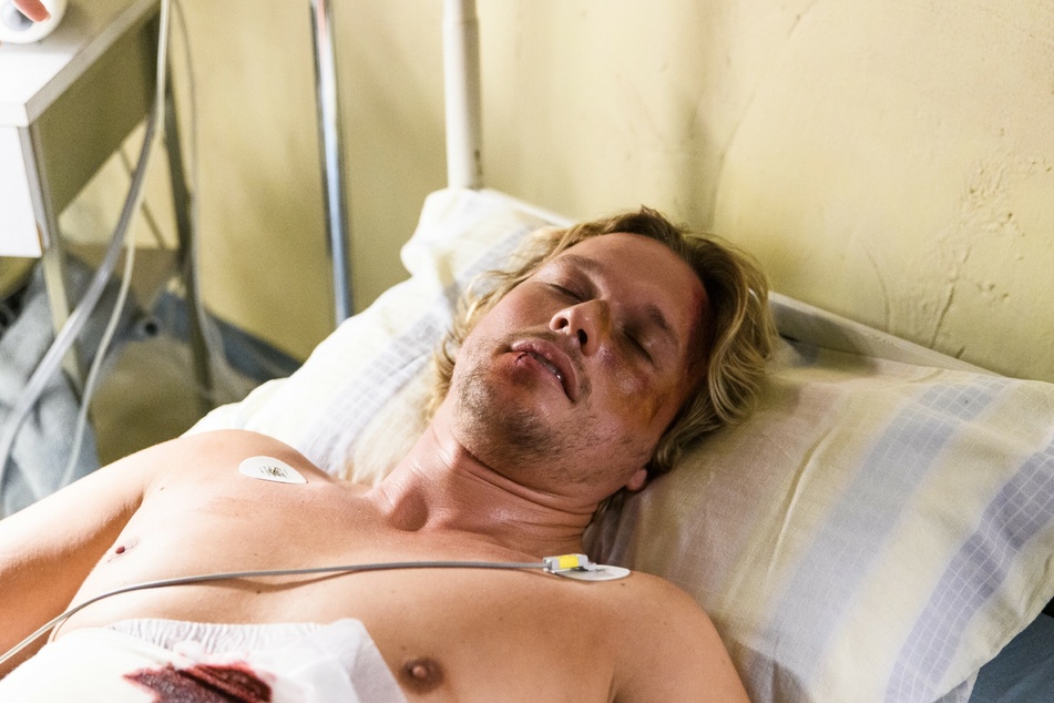 Finn wird mit lebensgefährlichen Verletzungen in einem angolanischen Krankenhaus behandelt.