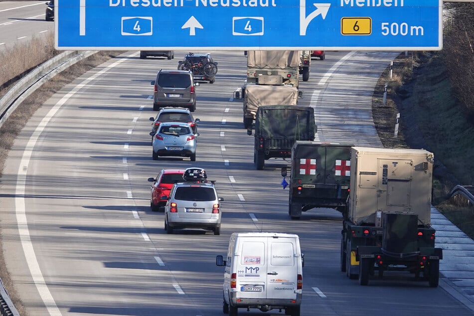 Dresden: Militär-Konvois der US-Armee auf der A4 bei Dresden gesichtet