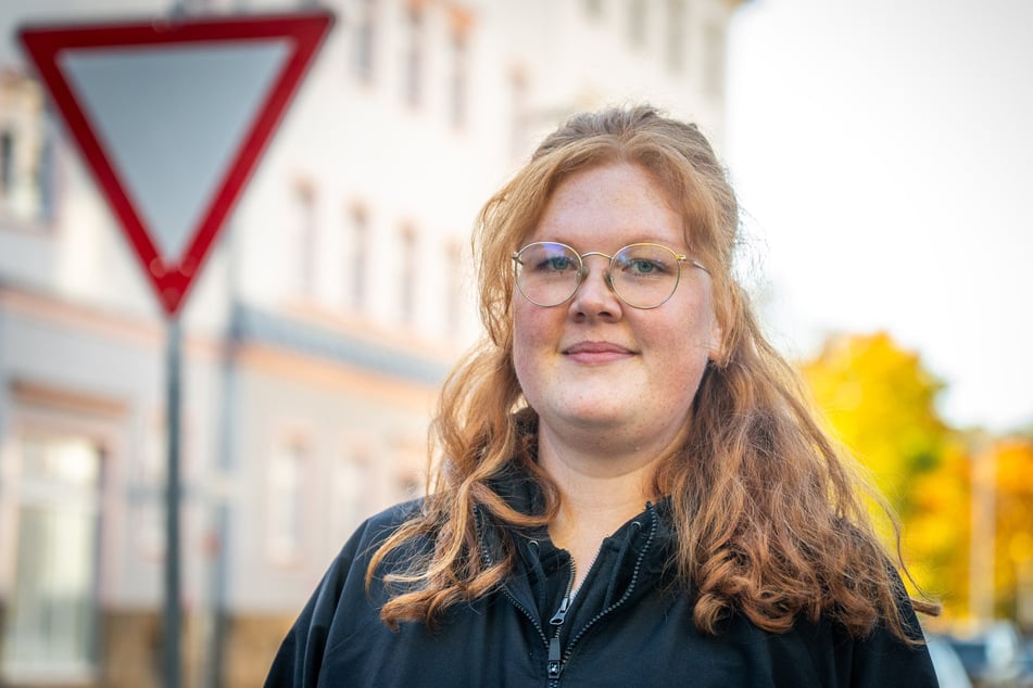 Anwohnerin Julia Palmer (31) versteht nicht, warum die Vorfahrt geändert wird.