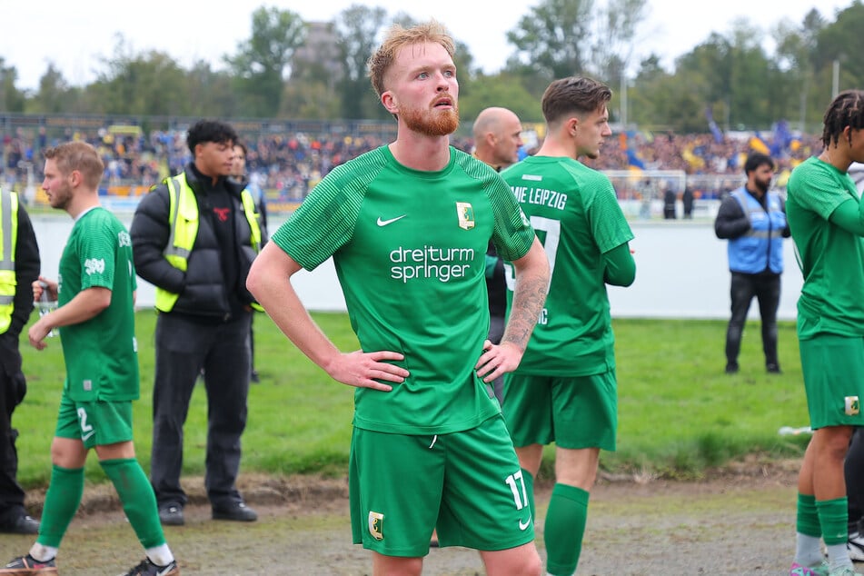 Fabian Rüth (23) nach der Niederlage gegen den 1. FC Lokomotive Leipzig. Die Chemiker müssen in den nächsten Monaten zweimal gegen den Stadtrivalen ran.