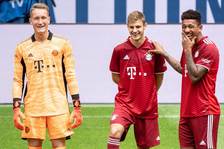 Ron-Thorben Hoffmann (22, l.) und Chris Richards (21, r.) sind vom FC Bayern München am Deadline Day des Sommer-Transferfensters verliehen worden.