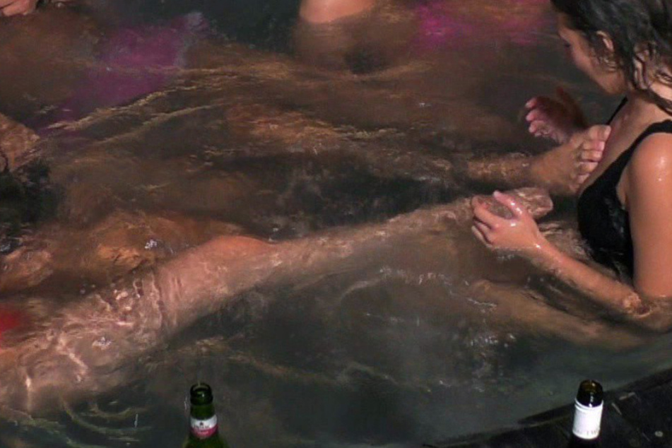 Temptation Island: Lapdance, Zehennuckeln & Co.: So heiß ging's bei Temptation Island zur Sache